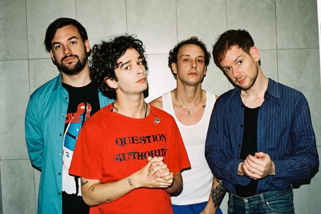 The 1975 “Guys” 사진 2