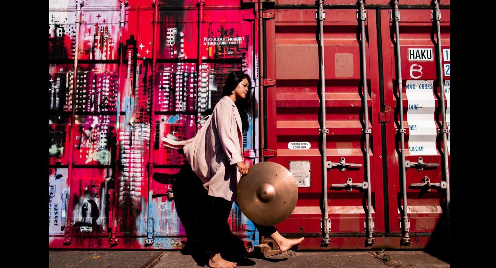 홍선미, “A Self-Strewn Portrait”